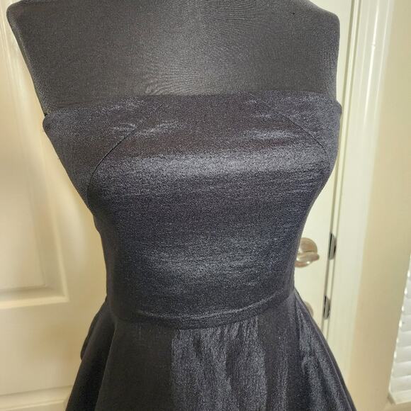 Black Halo EVE Clarkson Cocktail Dress | Black and Gold | Size 0 - Picture 7 of 9